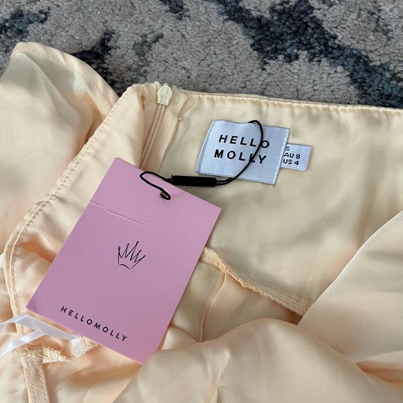 NWT Hello Molly My Challenge Satin Midi Dress in Yellow - Picture 4 of 5